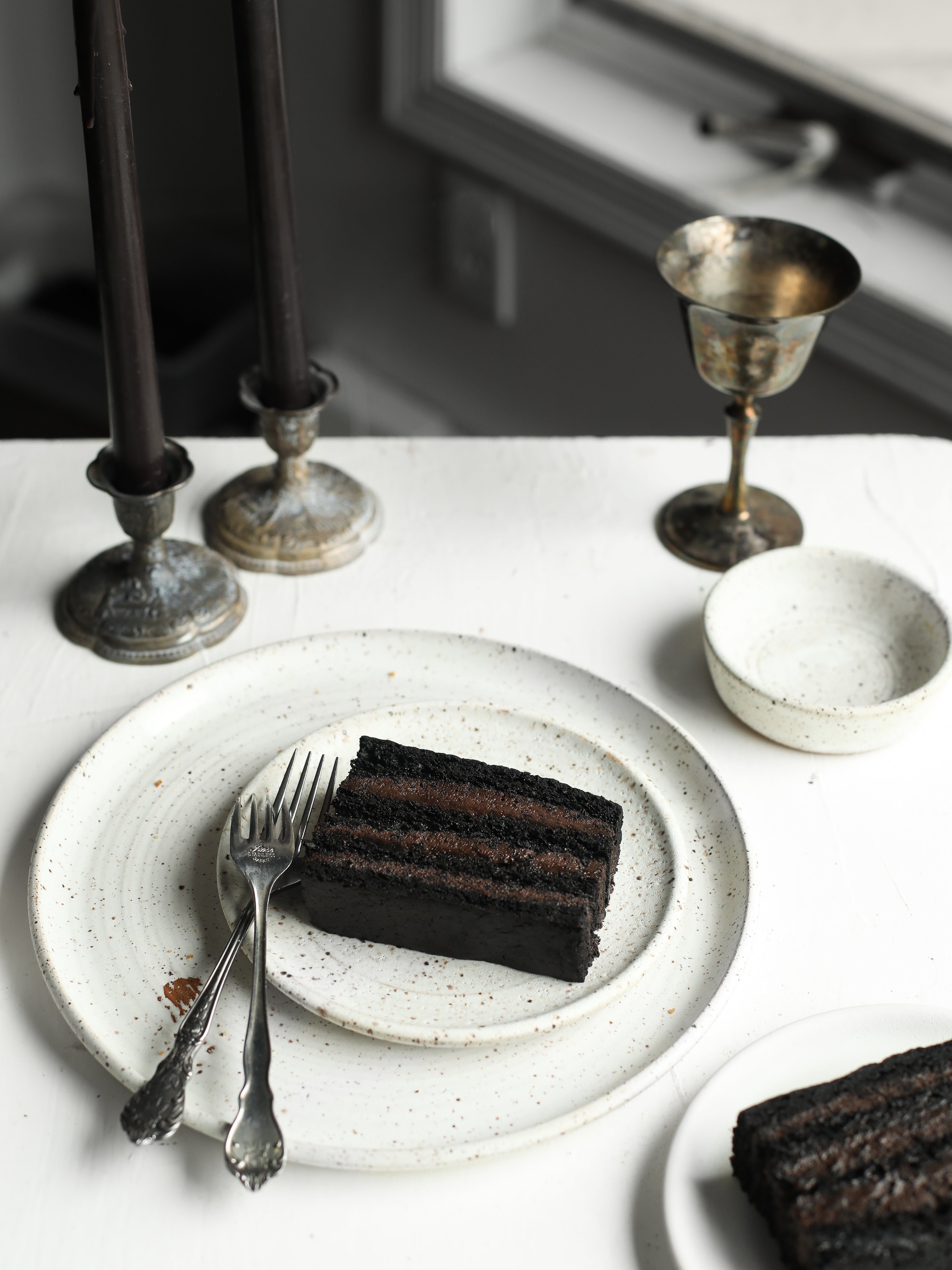 Black Velvet Chocolate Cake - 10/24